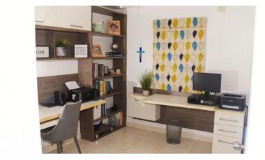 SE VENDE CASA EN PH FUENTE DEL FRESNO SUPER REMODELADA CON 768M2 JP