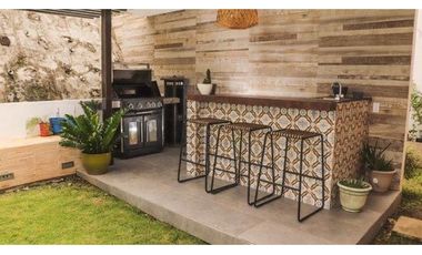 SE VENDE CASA EN PH FUENTE DEL FRESNO SUPER REMODELADA CON 768M2 JP