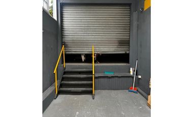Alquiler de Bodega con espacio de local en Alquiler en San Francisco