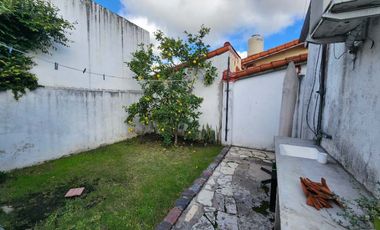 Casa en venta en Burzaco Este