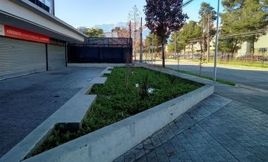 Local Comercial en Arriendo en Exequiel Fernández con Rodrigo de Araya