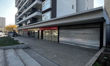 Local Comercial en Arriendo en Exequiel Fernández con Rodrigo de Araya