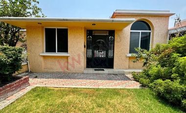 Increible Propiedad de 3 casas - Ixtapan de la Sal