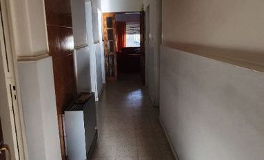 Casa en venta de 5 dormitorios en Centenario