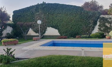 Casa en venta de 5 dormitorios en Centenario