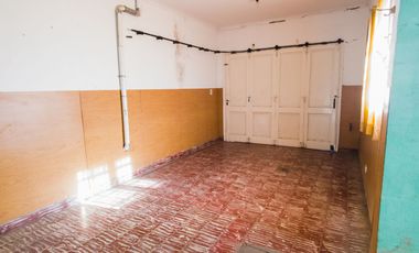 Casa en venta de 2 dormitorios c/ cochera en Punta Alta