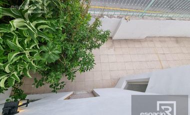 CASA EN VENTA EN VALLE DEL ÁNGEL FRENTE A PARQUE  CON RECAMARA EN PLANTA BAJA