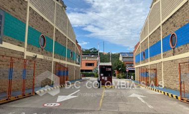 ARRIENDO de LOCALES en GIRON