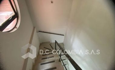 ARRIENDO de LOCALES en GIRON
