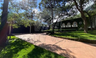 Casas en Venta en Bosques de San Ángel Sector Palmillas