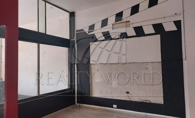 Locales en Venta en Las Puentes Sector 5