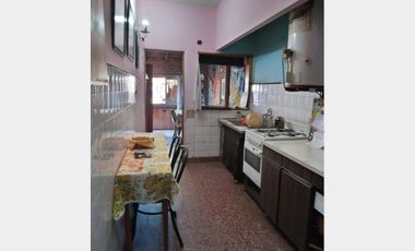 Casa  en Venta Ramos Mejia / La Matanza (B111 509)