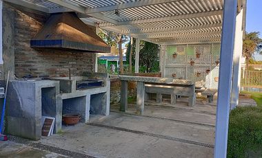 FOCOLARE PROPIEDADES VENDE HERMOSA CASA