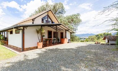 Finca en venta en La Ceja