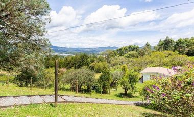 Finca en venta en La Ceja