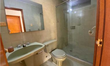 Apartamento Residencial Amplio en Rodadero- 005