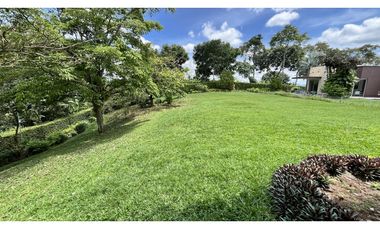 VENTA DE LOTE EN EXCLUSIVO CONJUNTO CERRADO EN EL CAIMO