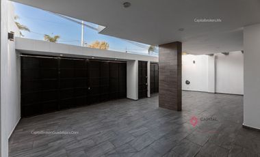 Casa en Venta de Lujo Arcos Guadalupe Zapopan