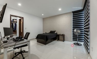 Casa en Venta de Lujo Arcos Guadalupe Zapopan