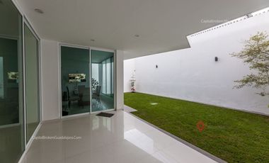 Casa en Venta de Lujo Arcos Guadalupe Zapopan