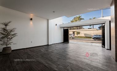 Casa en Venta de Lujo Arcos Guadalupe Zapopan