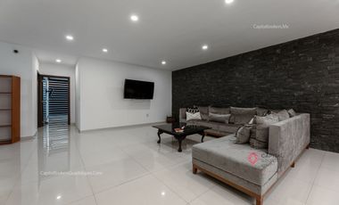 Casa en Venta de Lujo Arcos Guadalupe Zapopan