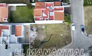 Magnífico Terreno en esquina en El Manantial