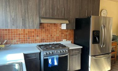 VENTA  DE CASA EN CHAPULTEPEC COUNTRY.  INVERSIÓN, ZONA FIANCIERA DE GDL.