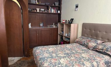 VENTA  DE CASA EN CHAPULTEPEC COUNTRY.  INVERSIÓN, ZONA FIANCIERA DE GDL.