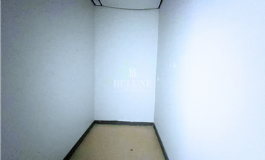 ALQUILO OFICINA EN EL DORADO/ TUMBA MUERTO (8)