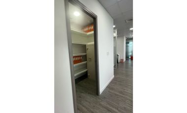 VENTA OFICINA EN COSTA DEL ESTE FINANCIAL PARK (12)