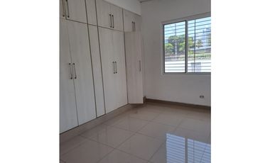 SE ALQUILA CASA REMODELADA EN SAN FRANCISCO - LOMA ALEGRE