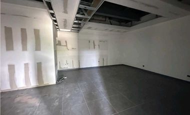 SE VENDE GALERA CON TERRENO EN TOCUMEN