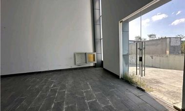 SE VENDE GALERA CON TERRENO EN TOCUMEN