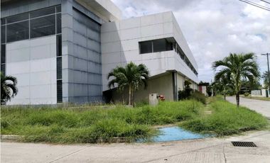 SE VENDE GALERA CON TERRENO EN TOCUMEN