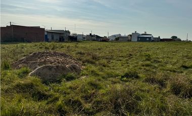 Vendo Terreno de 248 m2 en Caseros, Entre Ríos.