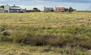 Vendo Terreno de 248 m2 en Caseros, Entre Ríos.