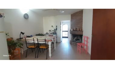 SE VENDE PH EN BARRIO SAN RAFAEL, DESPEÑADEROS