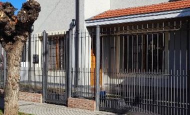 Casa en venta en Quilmes Oeste
