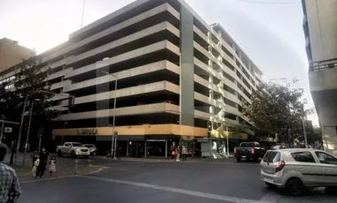 Estacionamiento en Arriendo en Merced 626
