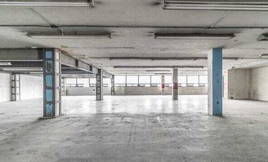 ¡¡ BODEGA COMERCIAL EN RENTA, EN  NAUCALPAN !! SÓLO  $200 METRO CUADRADO !