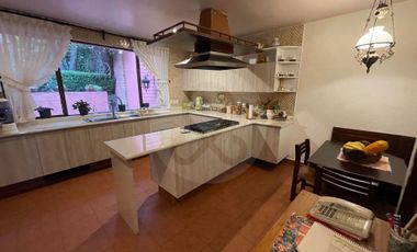 Casa en renta en Bosque de las Lomas