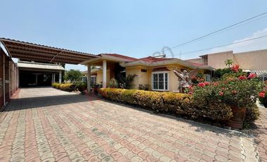 Condominio de Tres Casas - Ixtapan de la Sal