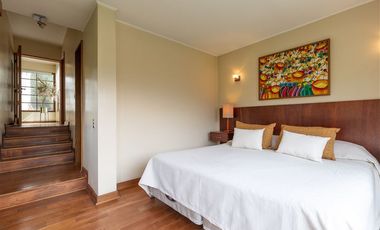 Casa en Venta en Colina la Gloria 2200