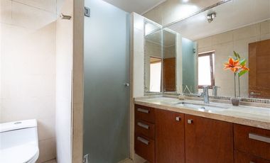 Casa en Venta en Colina la Gloria 2200
