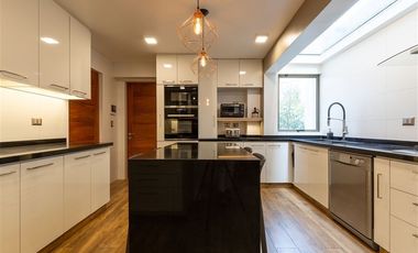 Casa en Venta en Colina Miravalle 9800