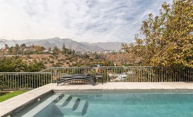Casa en Venta en Colina Miravalle 9800