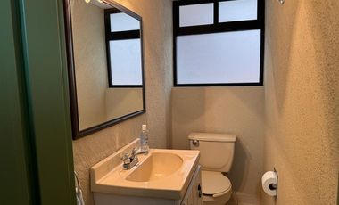 VENTA CASA PLAZA DE SAN BUENAVENTURA