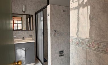 VENTA CASA PLAZA DE SAN BUENAVENTURA