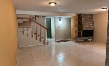 VENTA CASA PLAZA DE SAN BUENAVENTURA